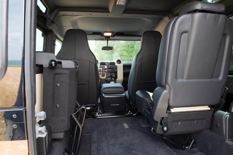Багажник Land Rover Defender 90 Autobiography 2016 года  (фото 8 из 15)